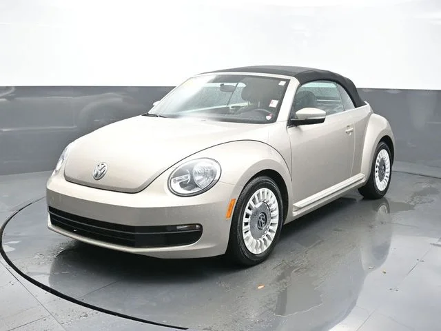 Used 2013 Silver Volkswagen 2.5L image 3