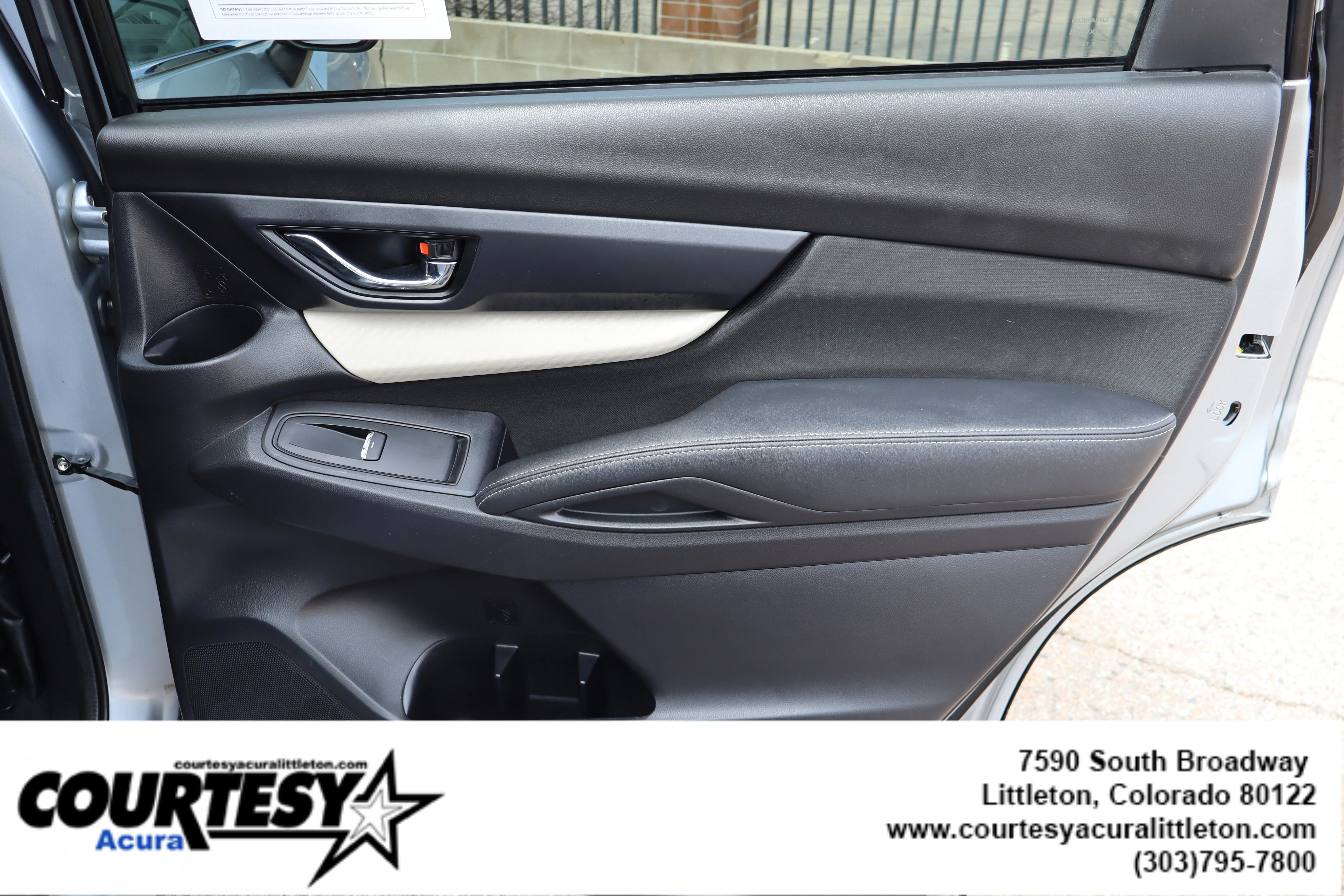 Used 2021 Ice Silver Metallic Subaru Premium image 27