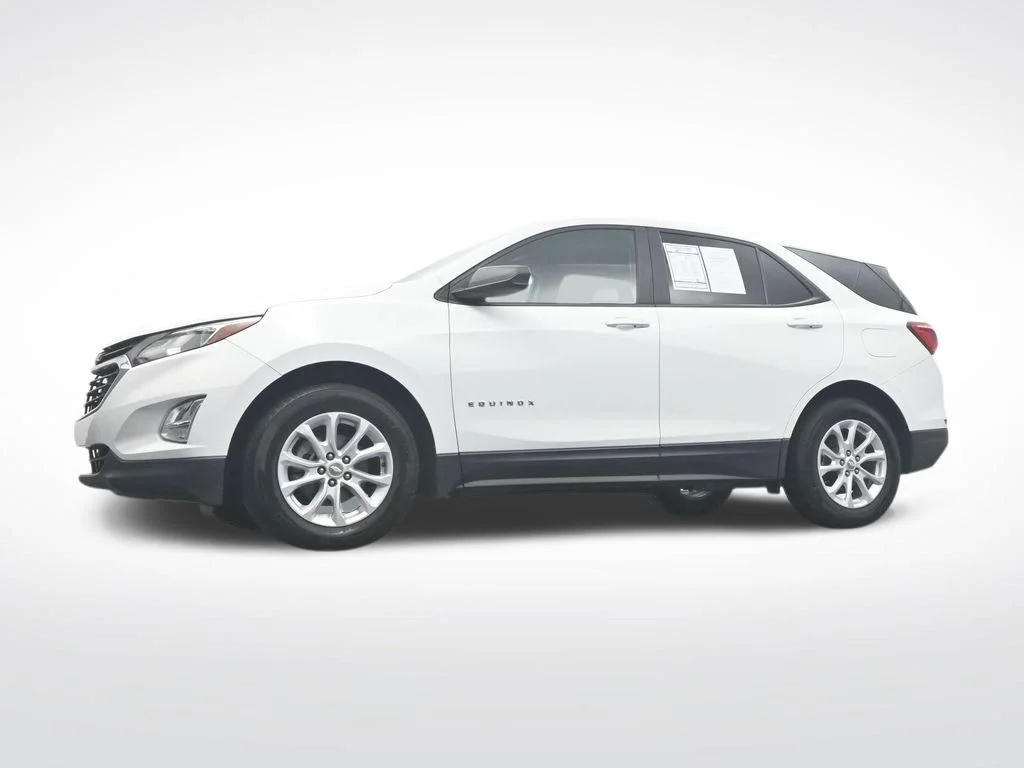Used 2021 Summit White Chevrolet LS image 39