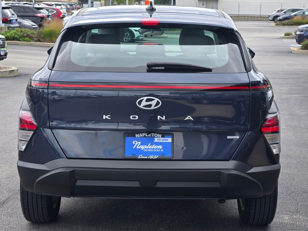 Certified Used 2024 Denim Blue Pearl Hyundai SE image 10