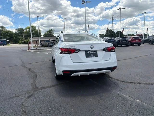 Used 2024 White Nissan 1.6 SV image 14