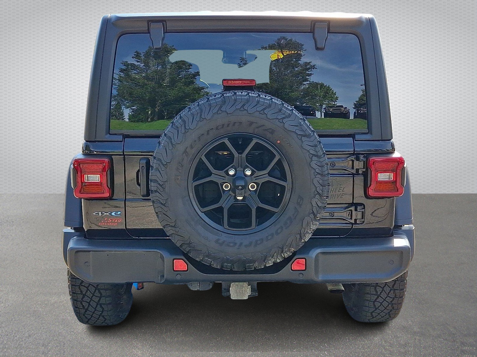Used 2024 Black Clearcoat - PX8 Jeep Willys 4xe image 5