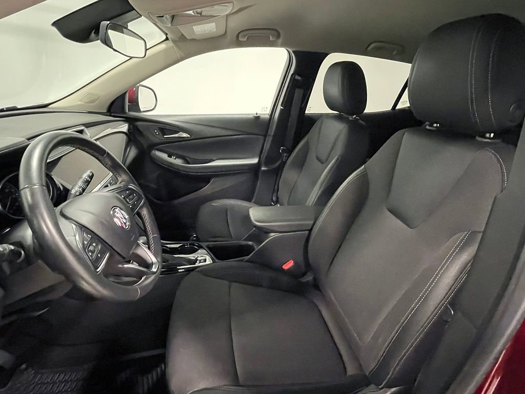 Used 2023 Cinnabar Metallic Buick Select image 3
