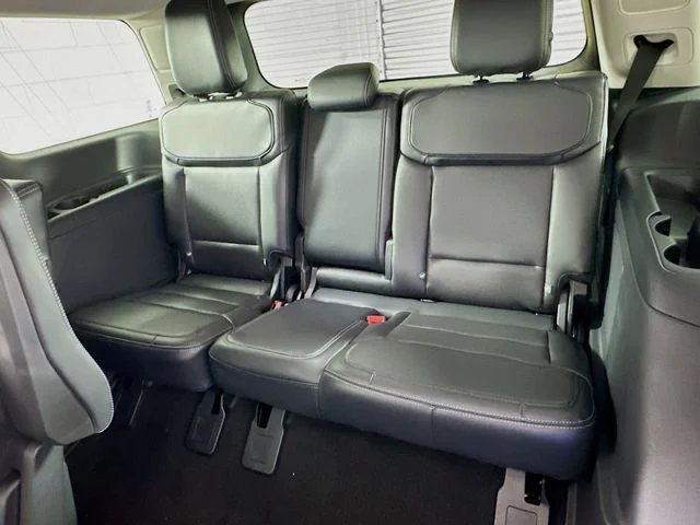 New 2026 Ford Expedition Platinum
