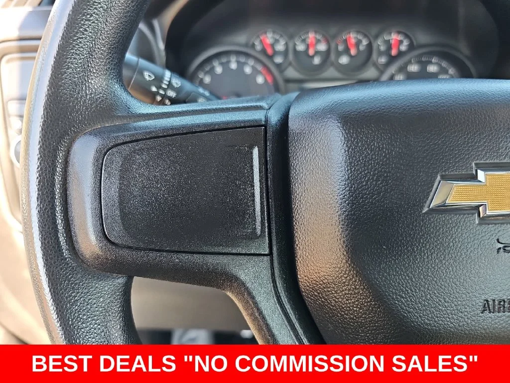 Used 2020 White Chevrolet WT image 16