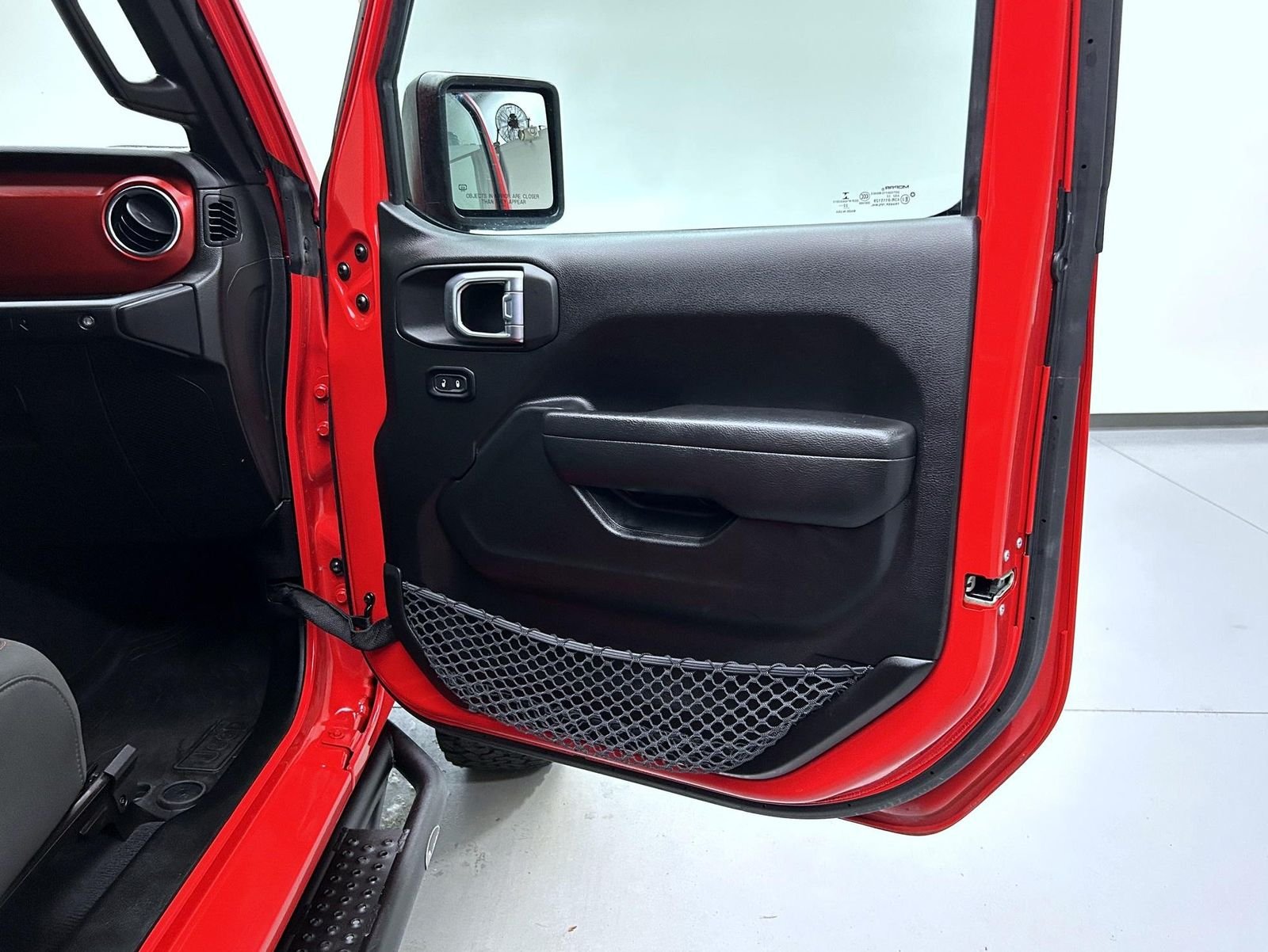 Used 2023 Red Jeep Rubicon image 18