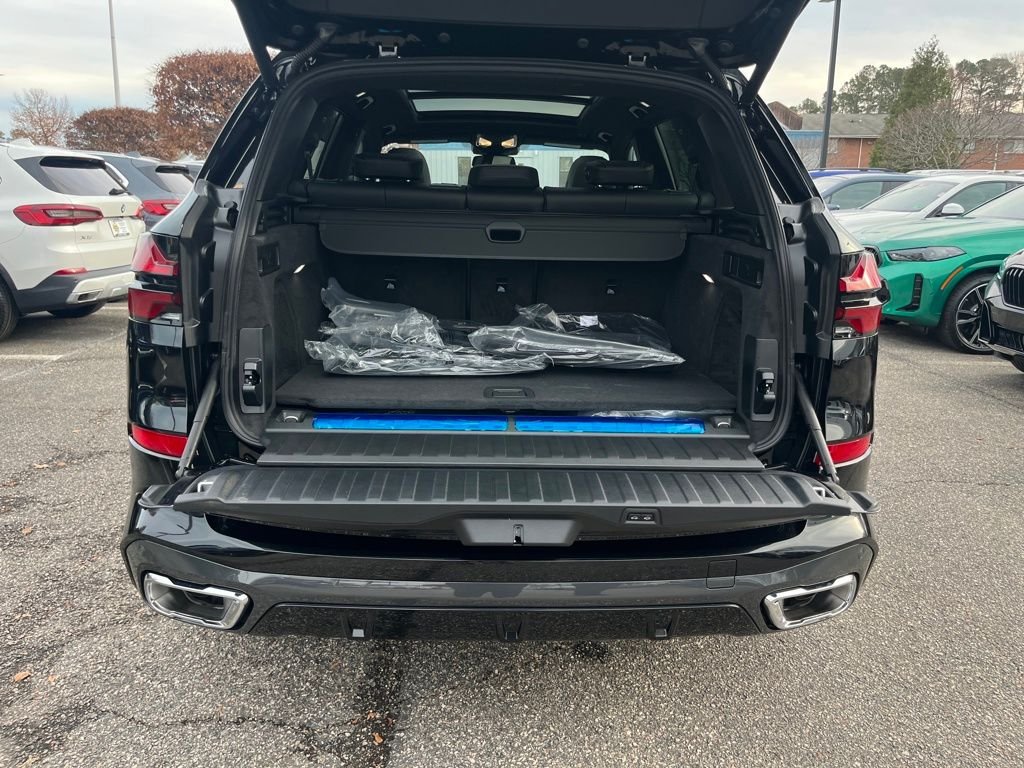 2026 BMW X5 50e - Photo 30
