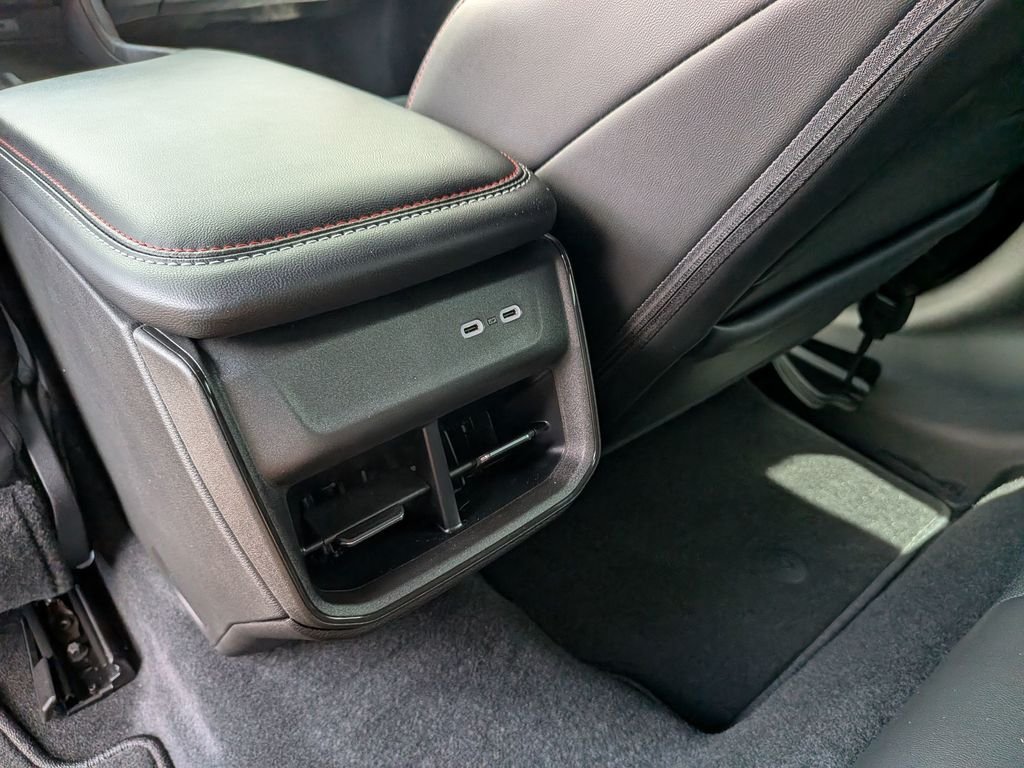New 2026 Diamond Black Crystal Pearlcoat Dodge Scat Pack image 34