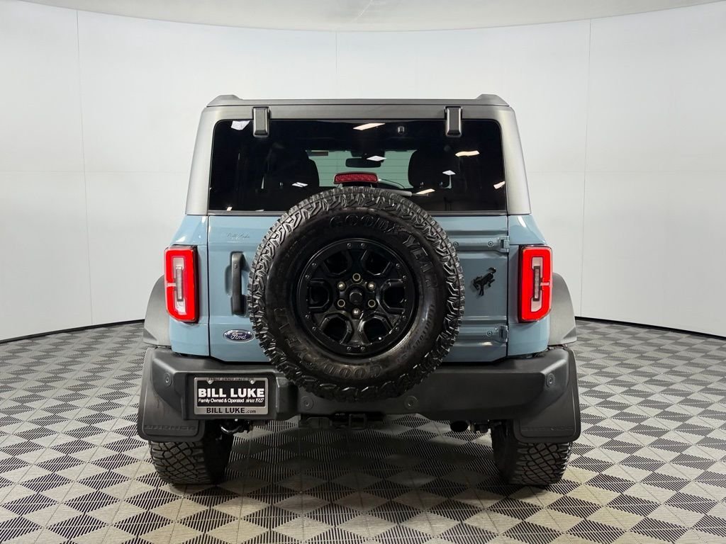 Used 2023 Blue Ford Wildtrak image 8