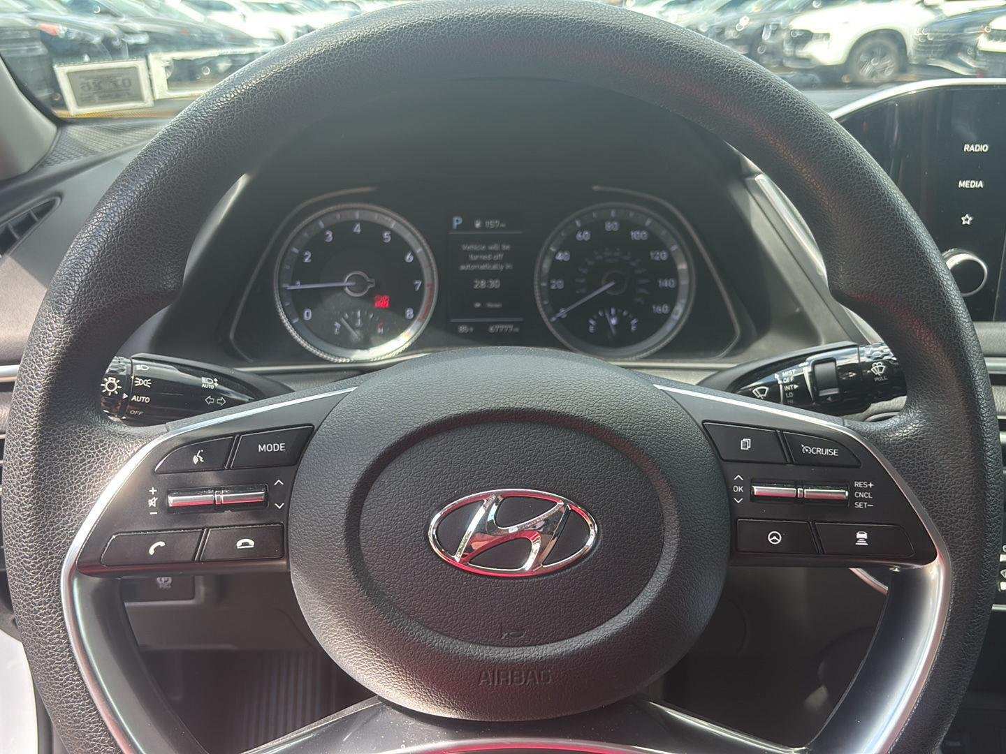 Used 2021 Quartz White Hyundai SEL image 11