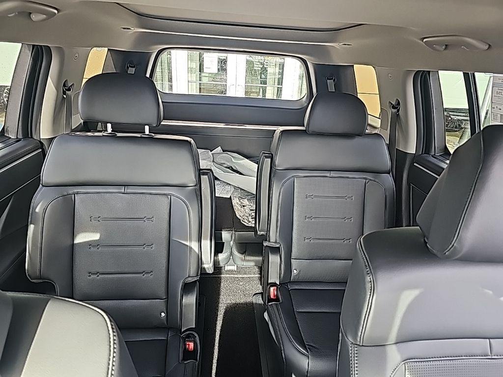 2026 Hyundai Santa Fe Limited - Photo 28