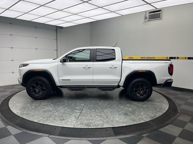 Used 2024 Summit White GMC 4WD Elevation image 6