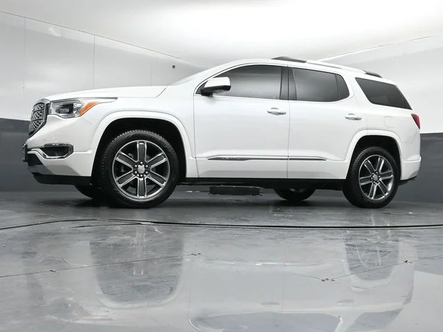 Certified Used 2019 White Frost Tri-Coat GMC Denali image 41