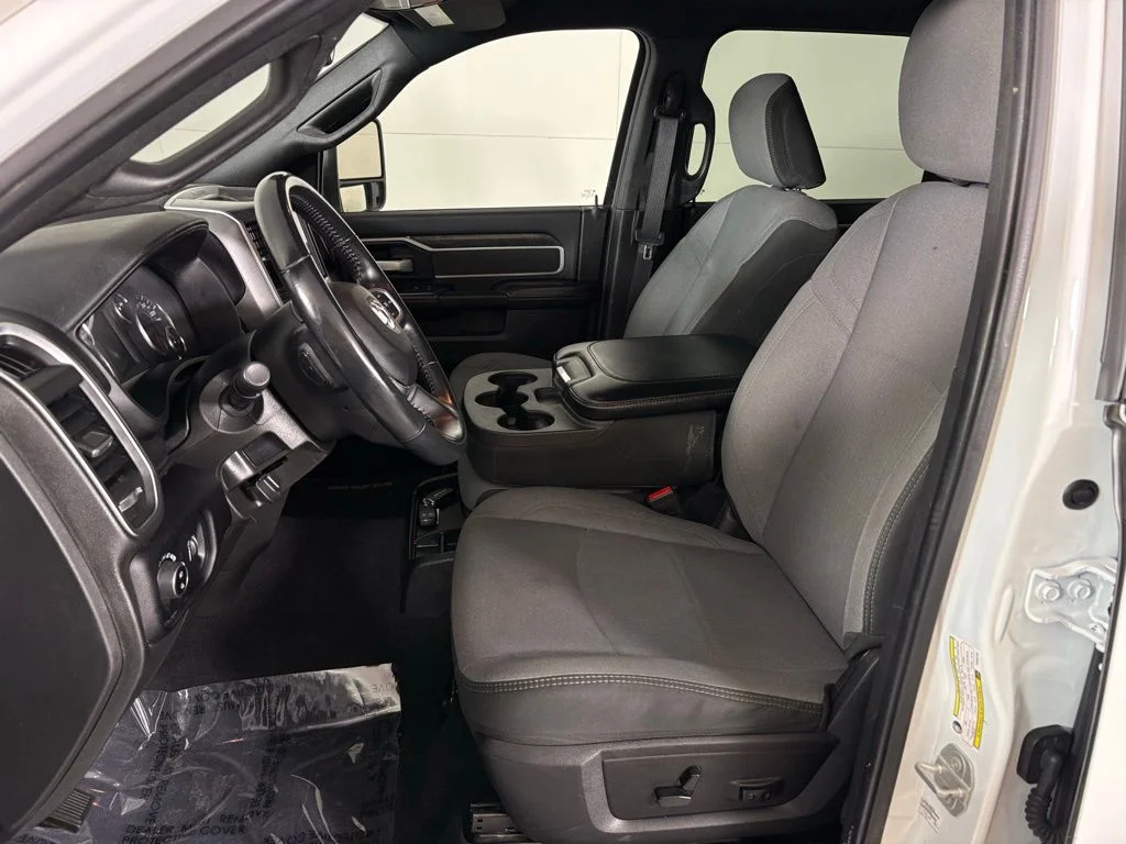 Used 2024 White Ram Big Horn image 18