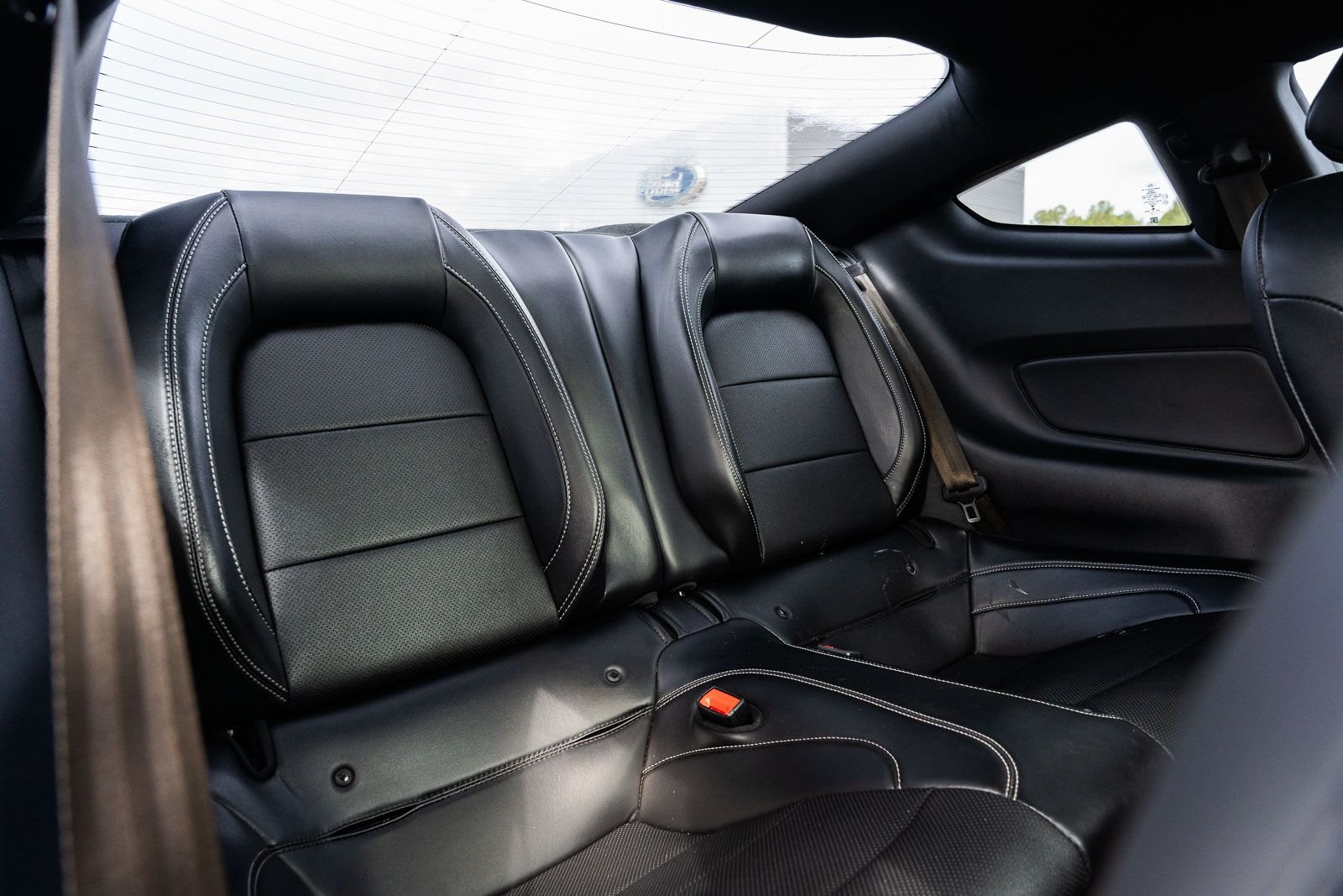 Certified Used 2019 Blue Ford GT Premium image 15