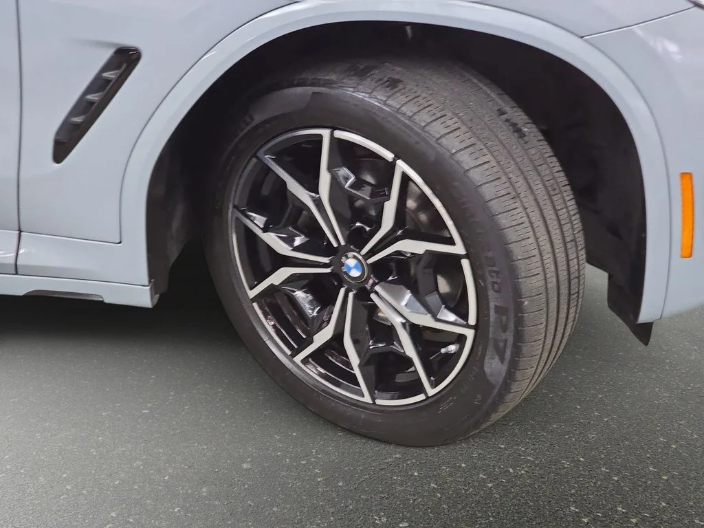 Used 2023 Brooklyn Gray Metallic BMW xDrive30i image 34
