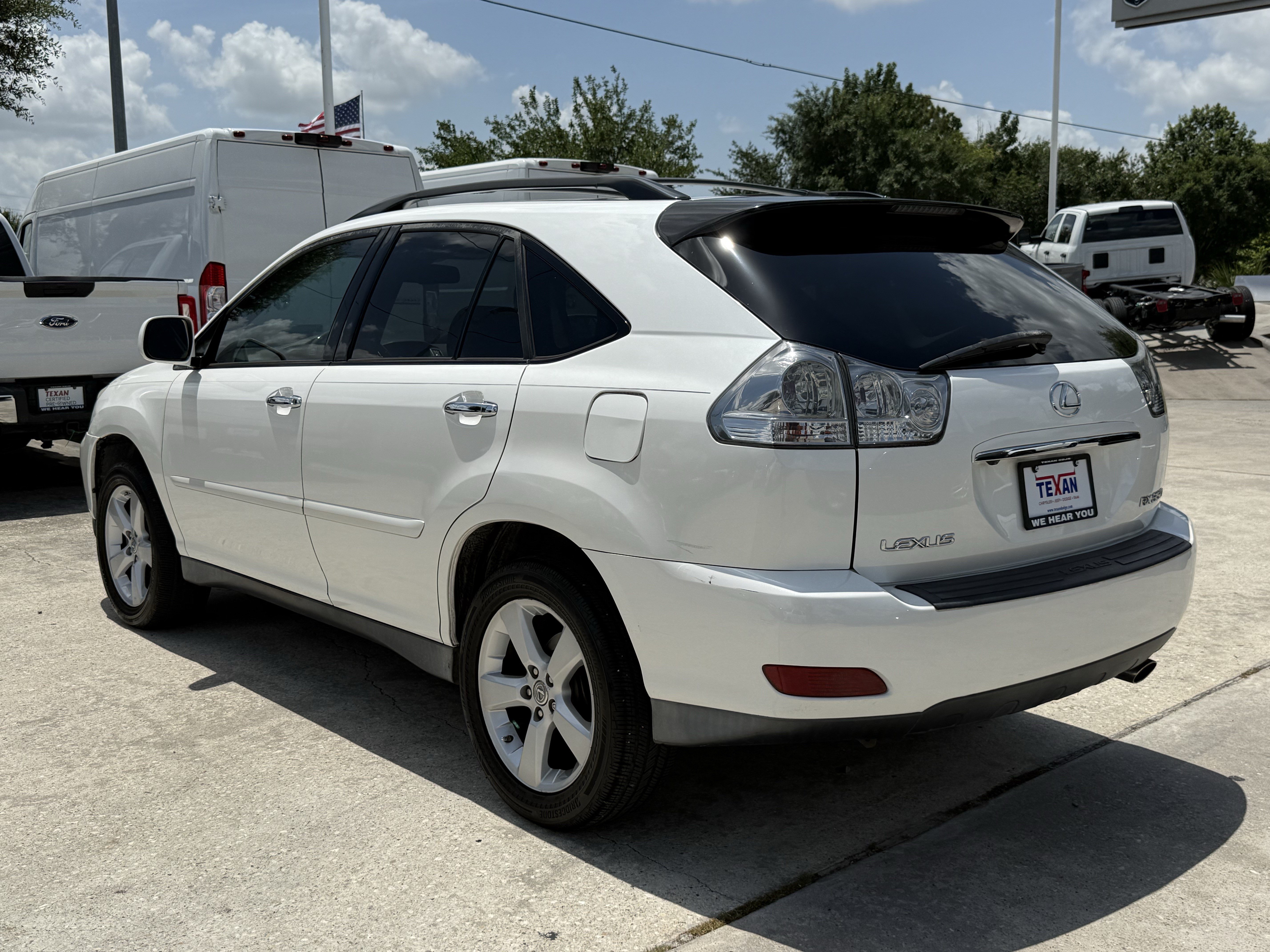 Used 2008 White Lexus  image 6