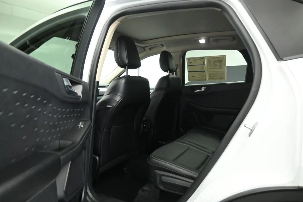 Certified Used 2020 White Ford SEL image 18