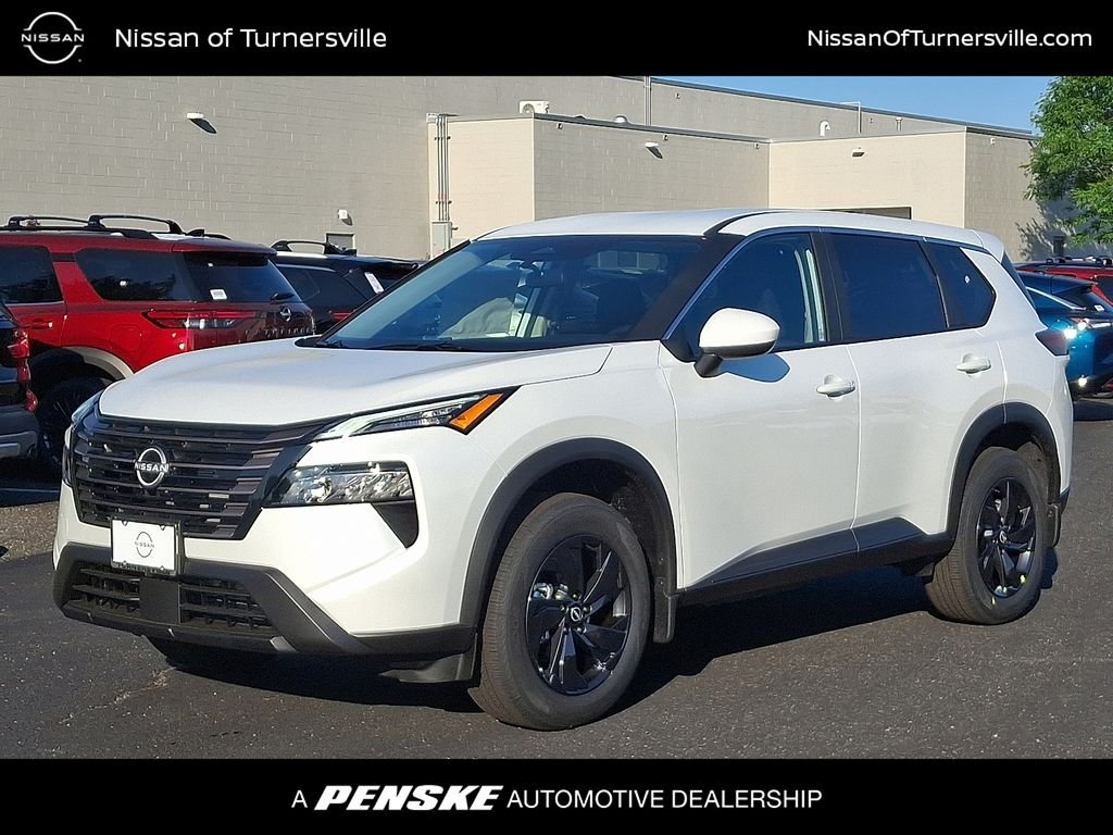 New 2026 Everest White Pearl TriCoat Nissan SV image 1