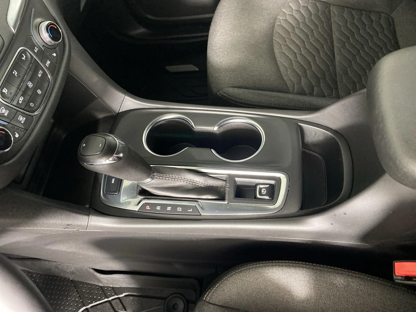 Used 2021 Summit White Chevrolet LT image 22