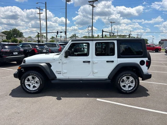Used 2018 White Jeep Unlimited Sport S image 3