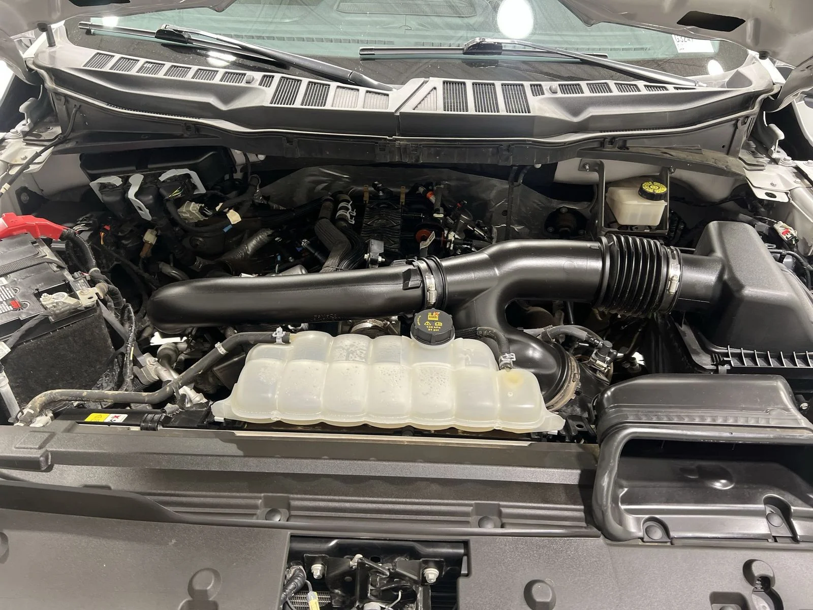 2024 Ford F-150 XLT - Photo 25