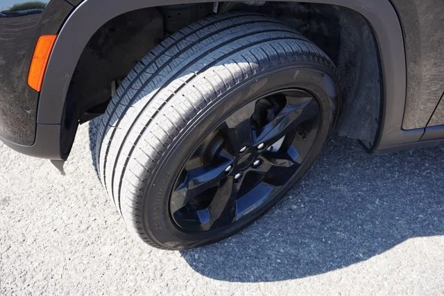 Certified Used 2025 Black Jeep Limited image 13
