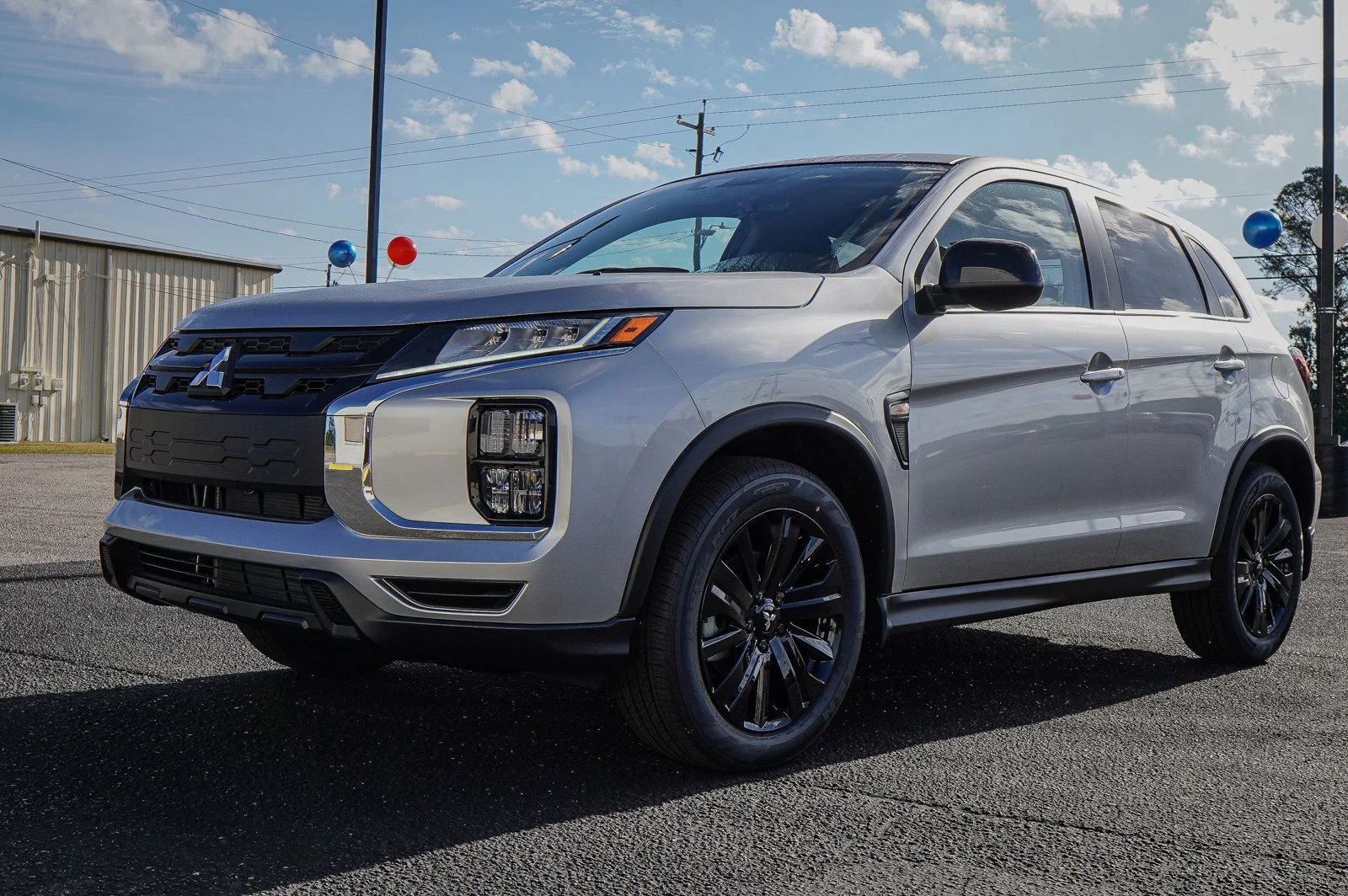 2024 Mitsubishi Outlander Sport 2.0 LE AWC CVT's photo