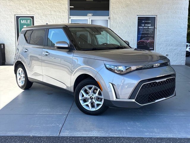2024 Kia Soul LX