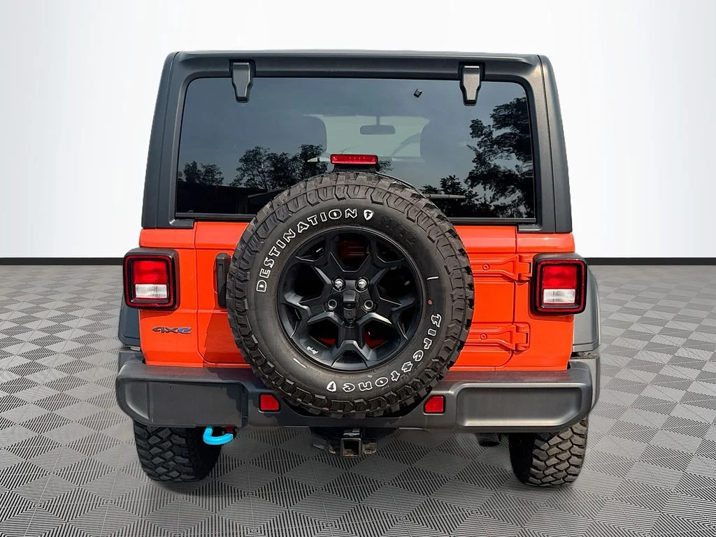 Used 2023  Jeep Willys 4xe image 7