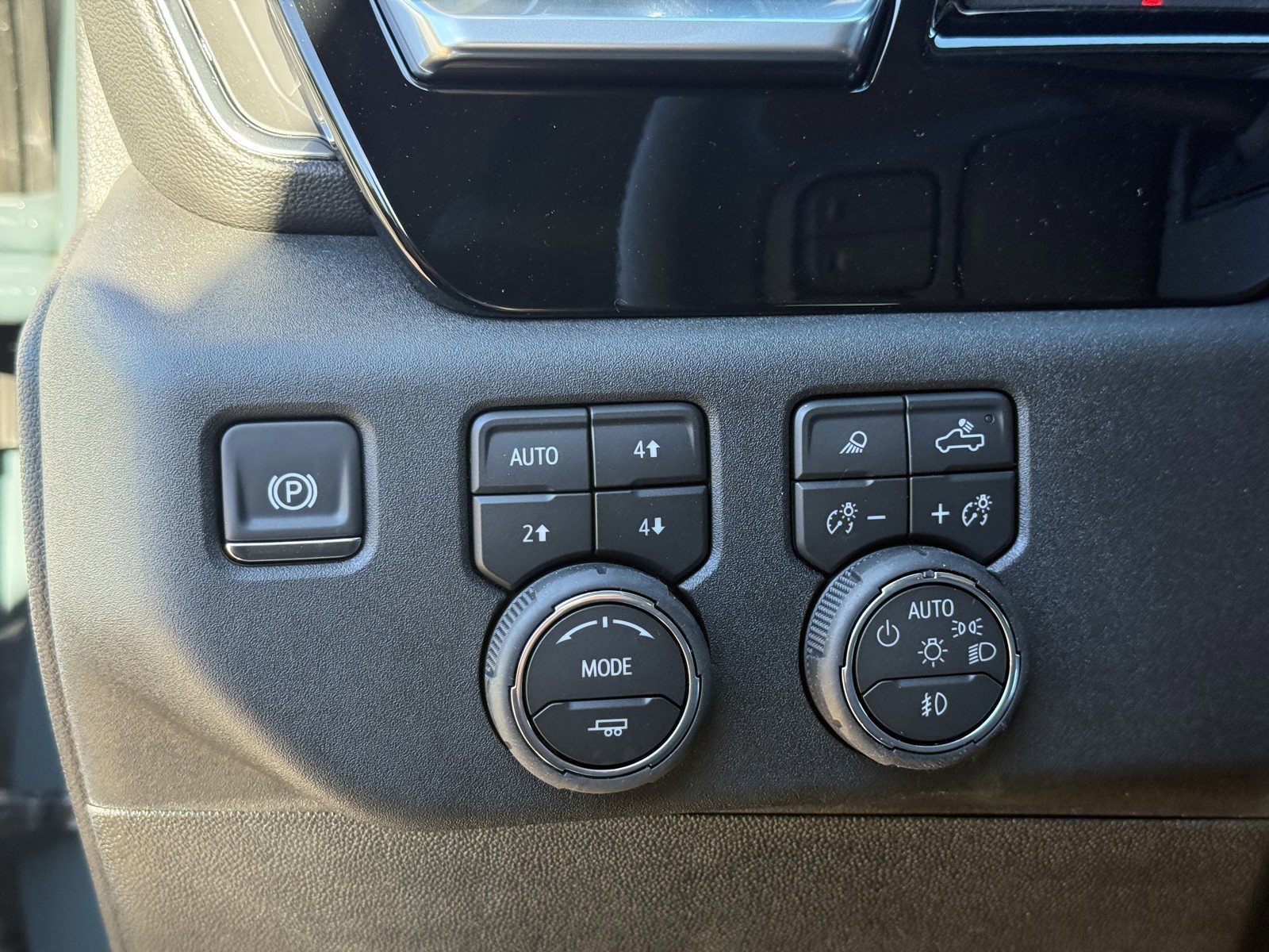 2026 Chevrolet Silverado 3500 HD LTZ - Photo 24