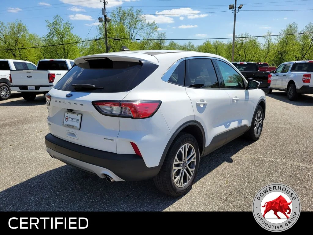 Used 2022 White Ford SEL image 6