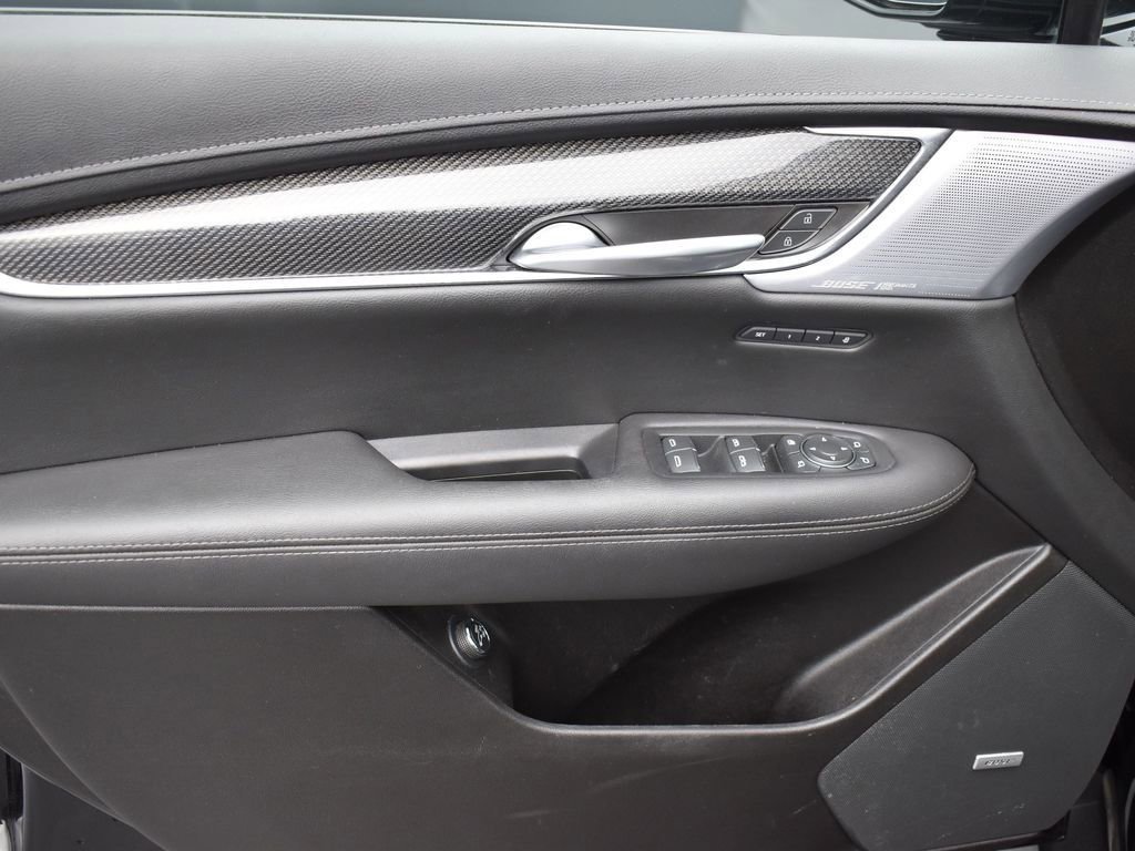 2023 CADILLAC XT5 - Image 10