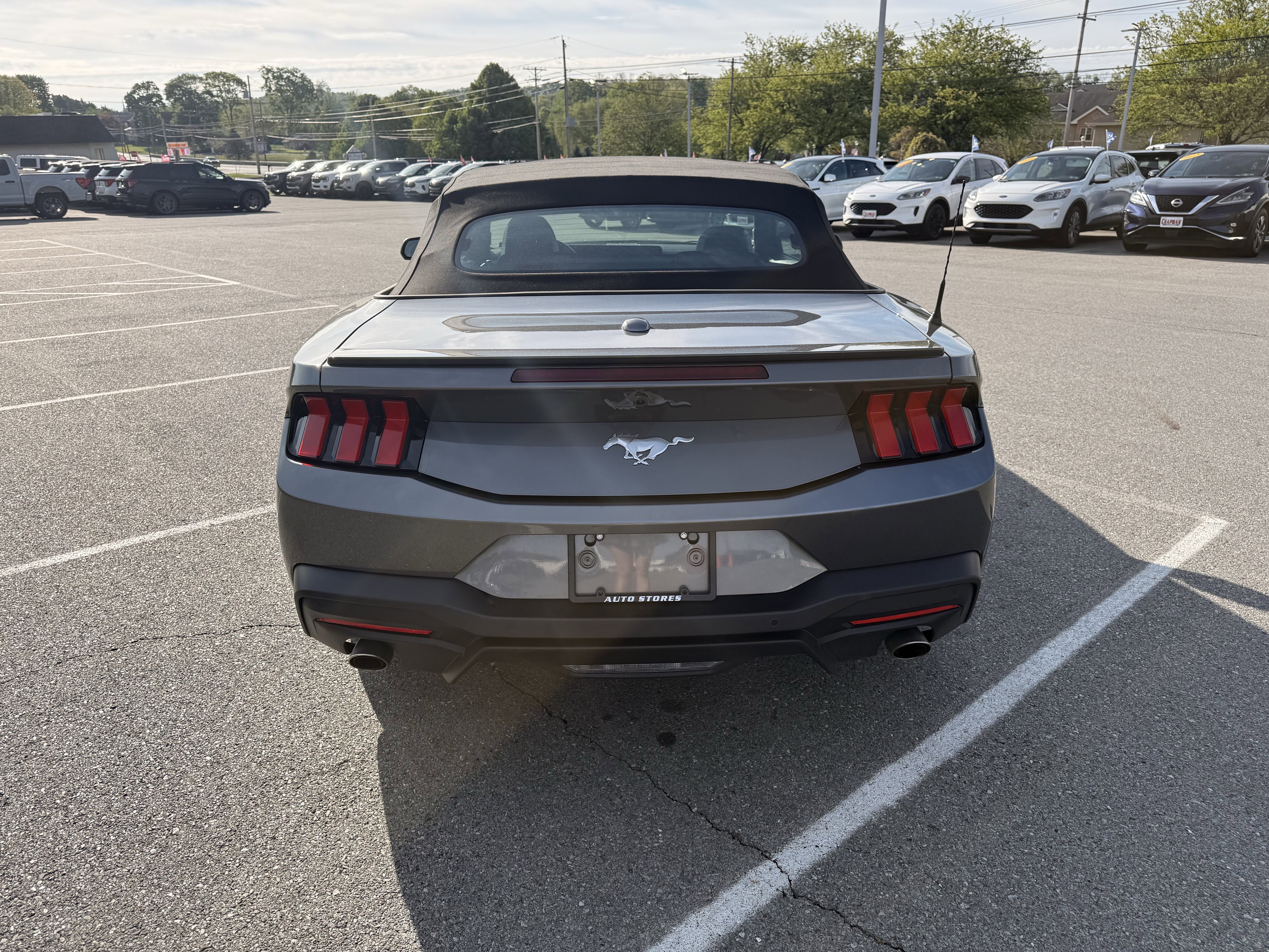Used 2025 Gray Metallic Ford EcoBoost Premium image 6