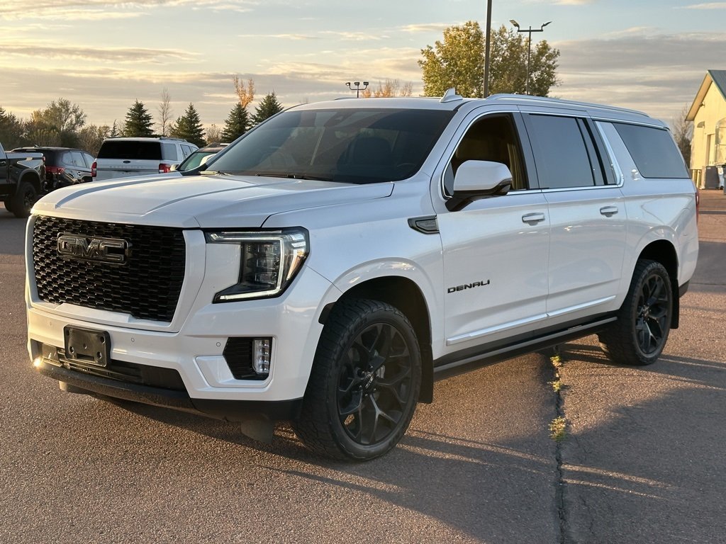 2022 Gmc Yukon XL Denali photo 4