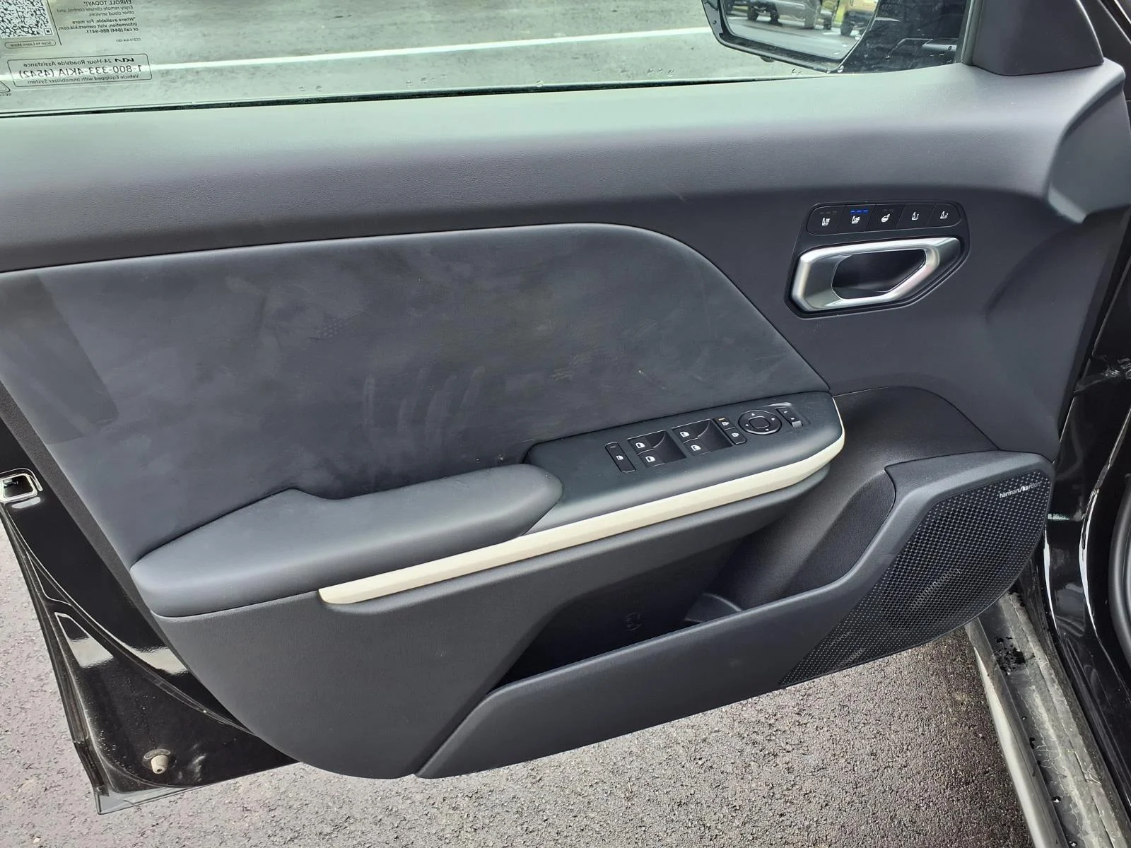 New 2026 Aurora Black Pearl Kia GT-Line Turbo image 9