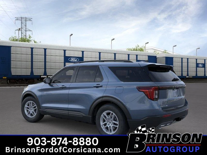 New 2026 Vapor Blue Metallic Ford Active image 4