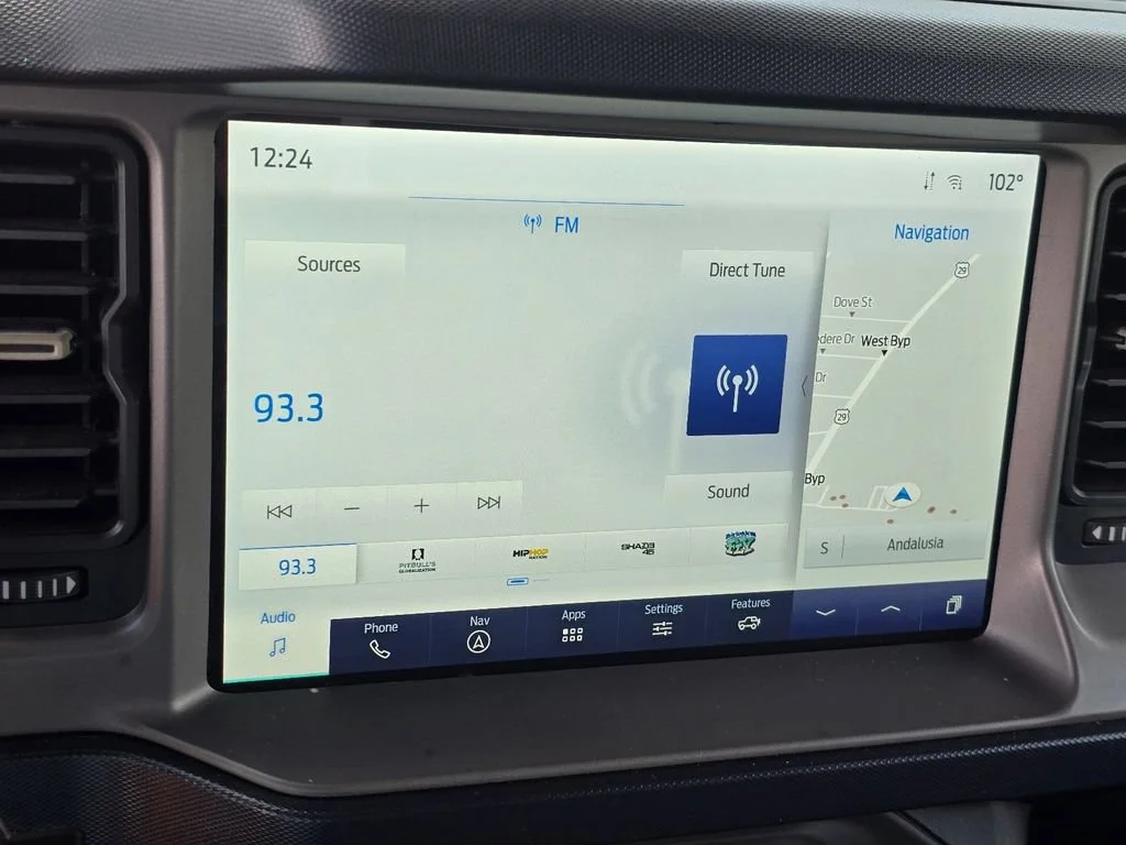 Used 2023 Cactus Gray Ford Base image 22