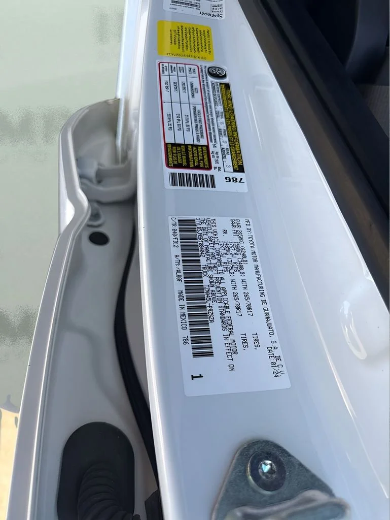 Used 2024 White Toyota SR5 image 27