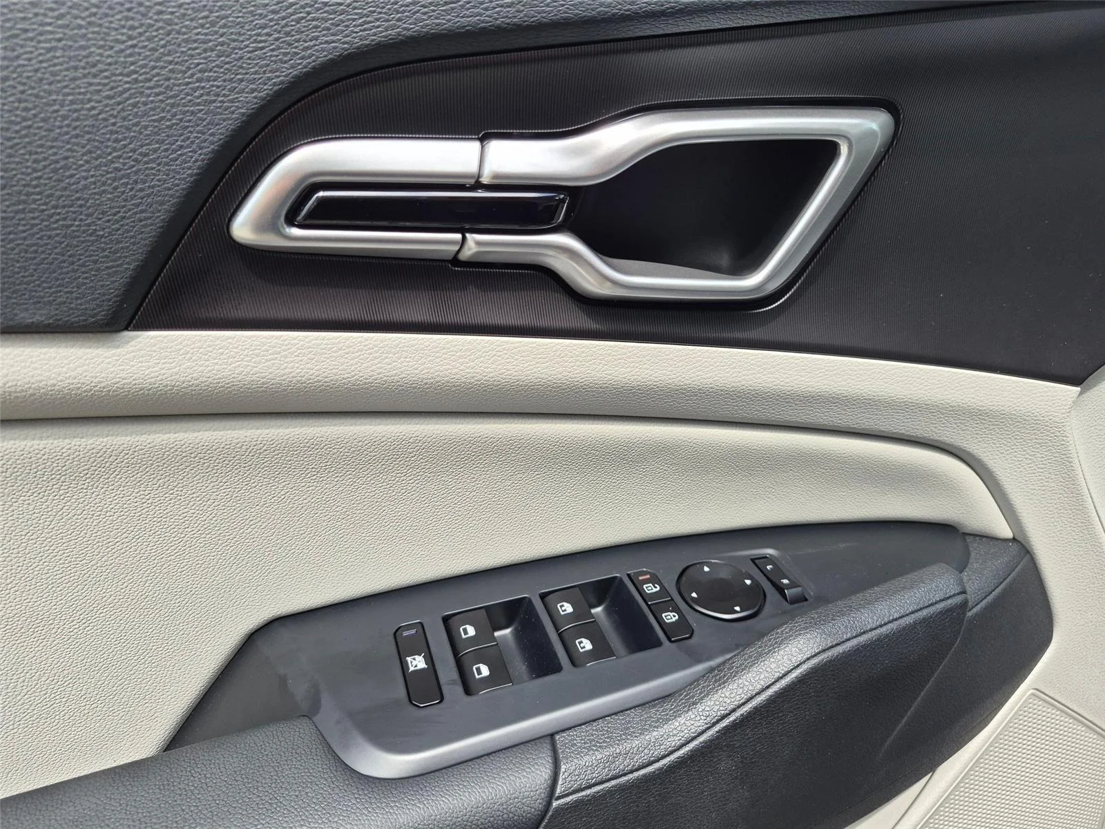 Used 2026 Heritage Blue Kia EX image 12