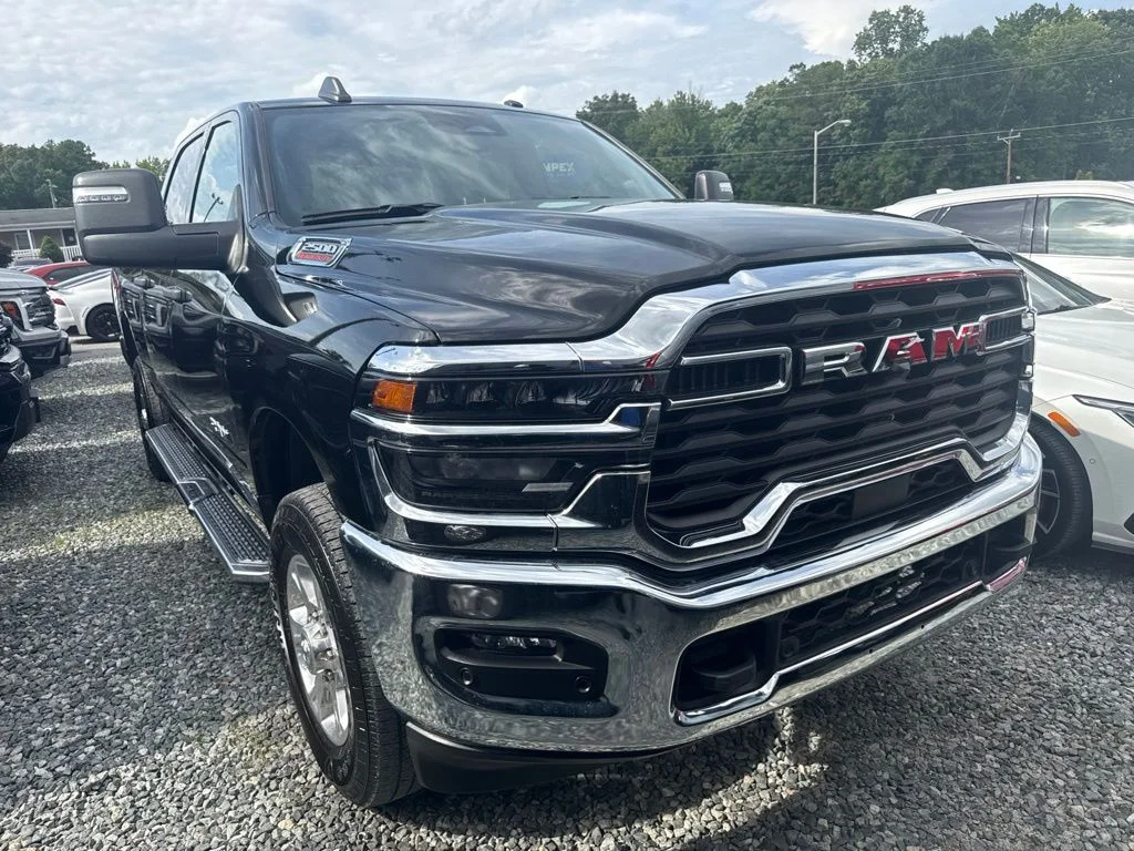 Used 2025 Black Ram Big Horn image 2