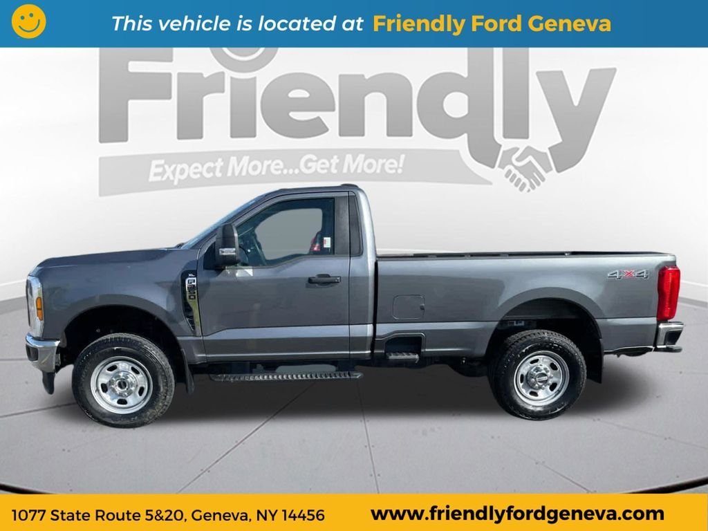 Used 2024 Gray Ford XL image 10