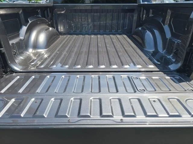 New 2026 Granite Crystal Metallic Clearcoat Ram Laramie image 39
