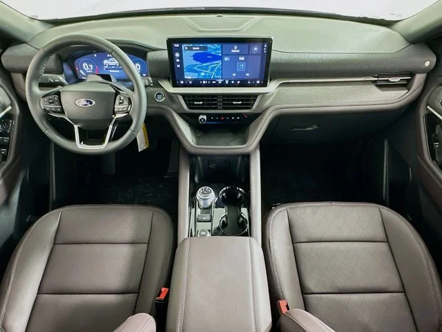 New 2026 Ford Explorer Platinum