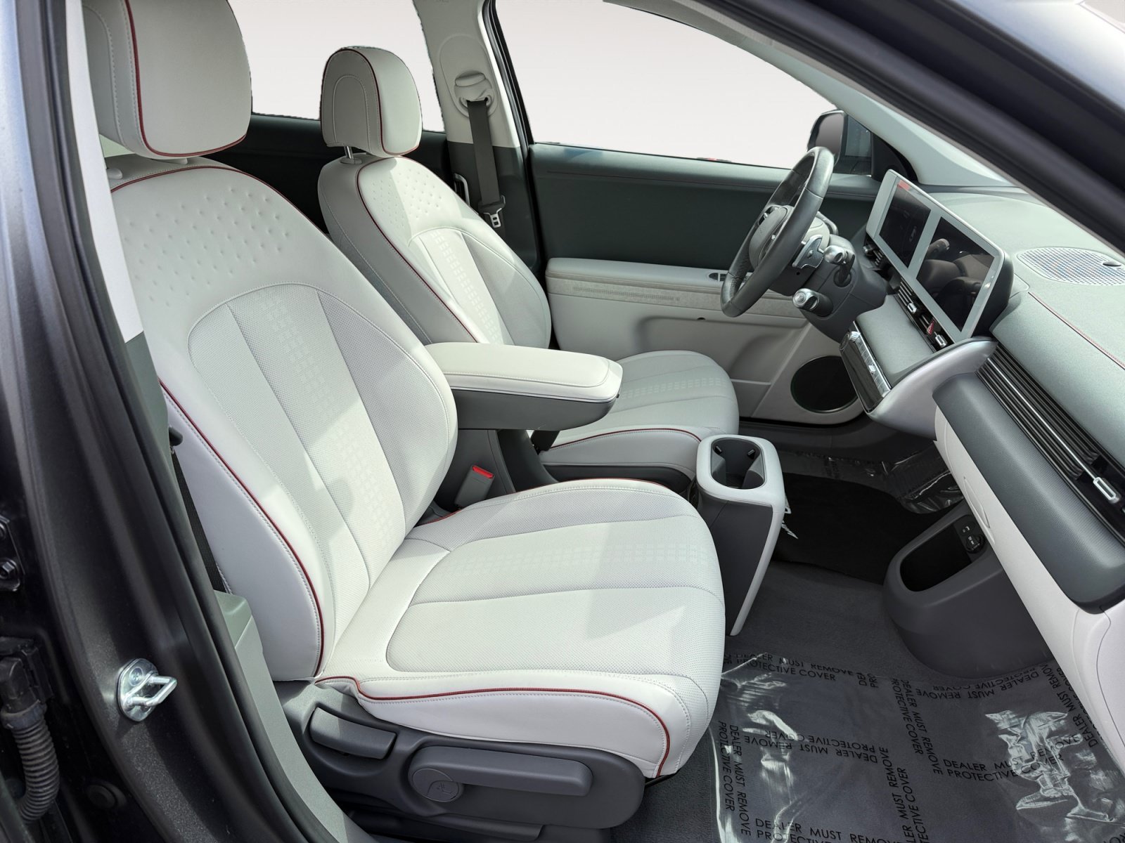 Used 2023 Gray Hyundai SEL image 18