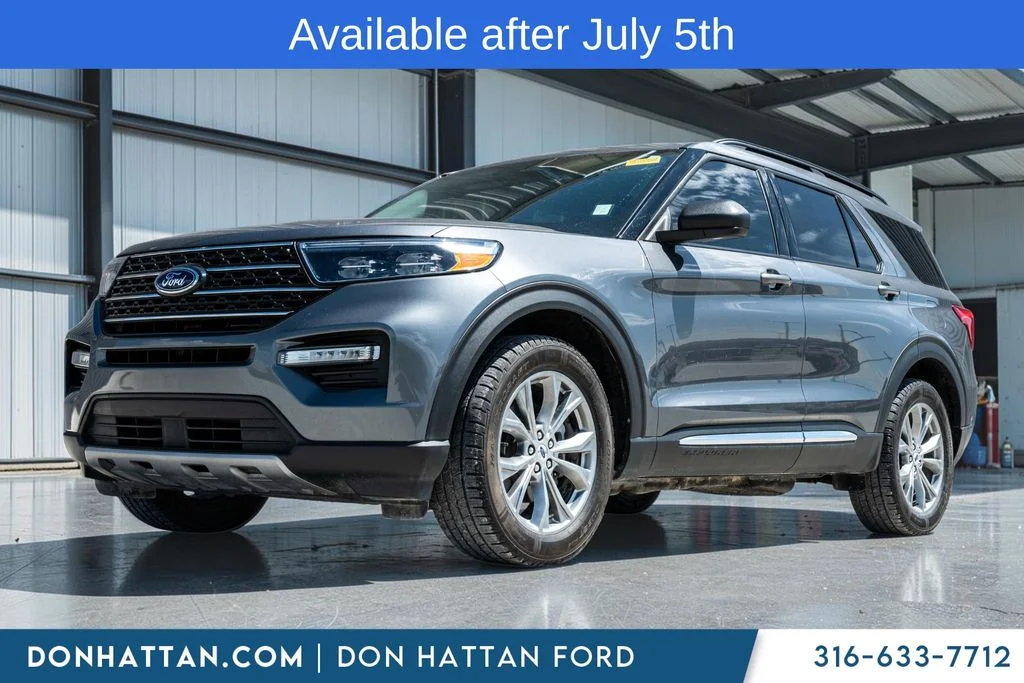 2022 Ford Explorer XLT 4WD's photo