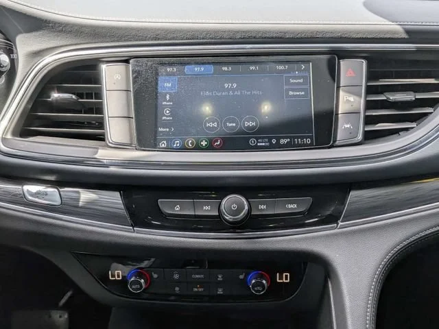 Used 2023 Ebony Twilight Metallic Buick Essence image 18