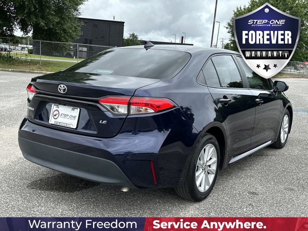 Used 2024  Toyota LE image 7