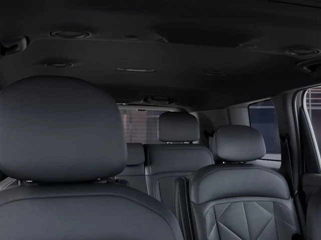New 2027 Glacial White Pearl Kia EX image 27