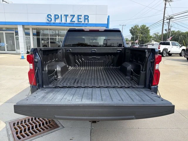 Used 2019 Blue Chevrolet RST image 24